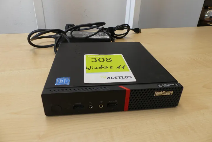 Lenovo - ThinkCentre - M900 - Pentium - Windows 11